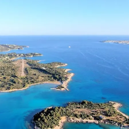 Seafront - Port House G Apartmán *